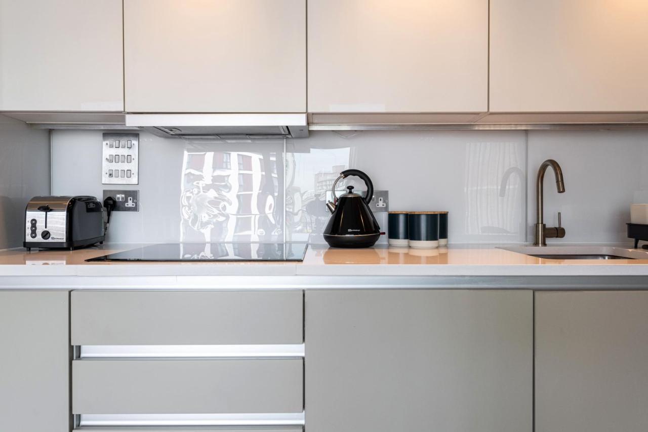 Stayo Apartments Southbank Londra Dış mekan fotoğraf